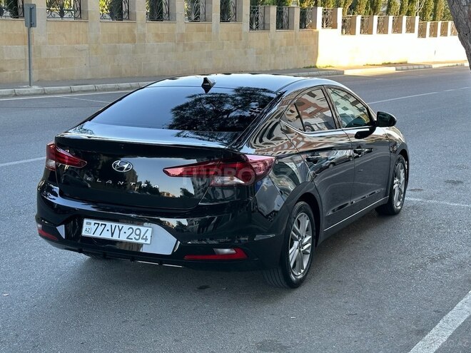 Hyundai Elantra 2019, 86,000 km - 2.0 l - Bakı