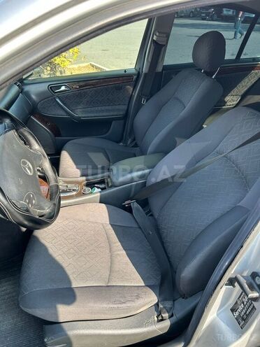 Mercedes C 240 2000, 451,000 km - 2.6 l - Yevlax