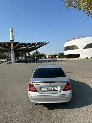 Mercedes C 240 2000, 451,000 km - 2.6 l - Yevlax