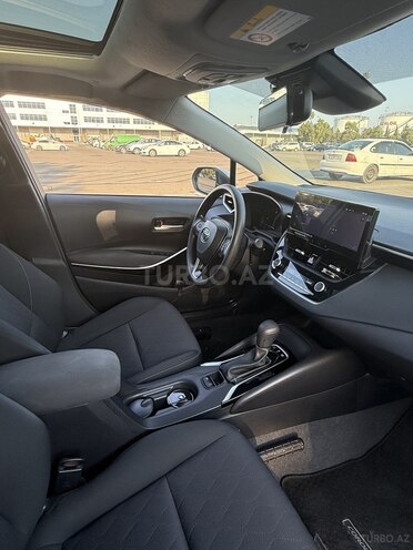 Toyota Corolla 2024, 20,000 km - 1.8 l - Bakı