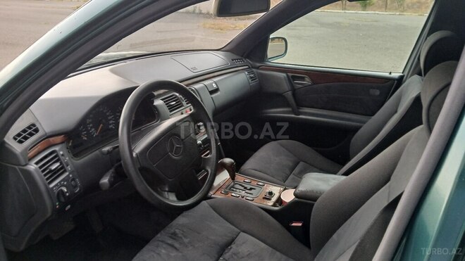 Mercedes E 200 1997, 305,652 km - 2.0 l - Ağstafa