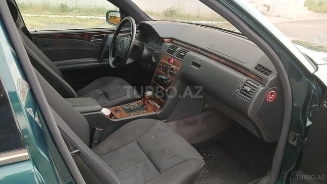Mercedes E 200 1997, 305,652 km - 2.0 l - Ağstafa