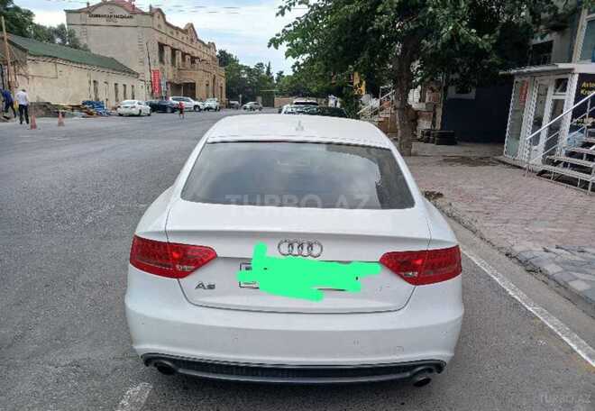 Audi A5 2010, 300,000 km - 2.0 l - Bakı