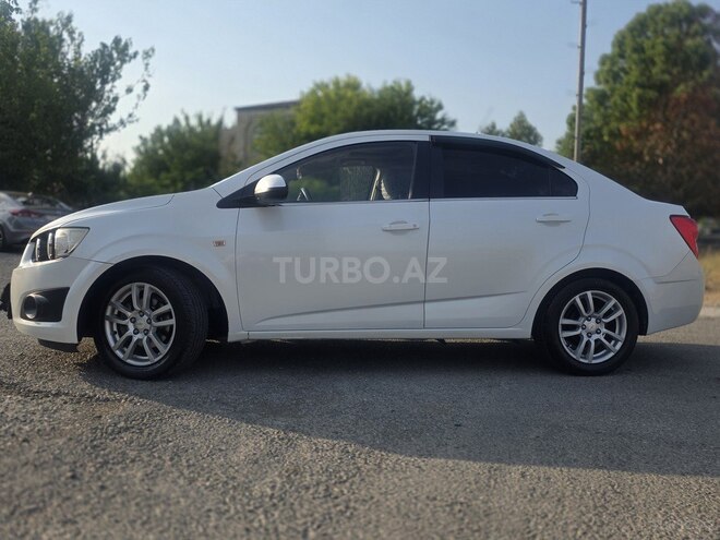 Chevrolet Aveo 2012, 298,000 km - 1.6 л - Şəki