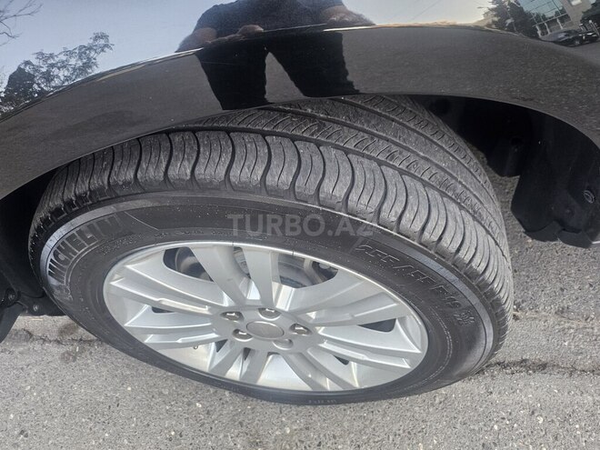 Land Rover Discovery 2013, 172,000 km - 3.0 l - Bakı