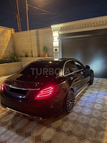 Mercedes C 300 2017, 17,800 km - 2.0 l - Bakı