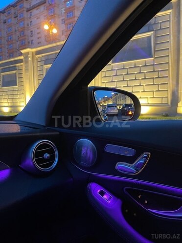 Mercedes C 300 2017, 17,800 km - 2.0 l - Bakı
