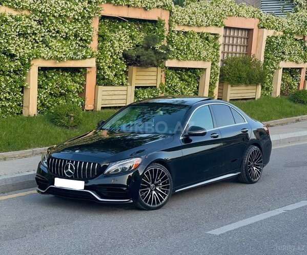 Mercedes C 300 2017, 17,800 km - 2.0 l - Bakı