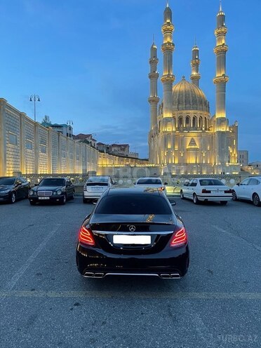 Mercedes C 300 2017, 17,800 km - 2.0 l - Bakı
