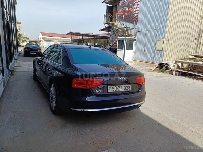 Audi A8 2013, 242,000 km - 3.0 l - Bakı