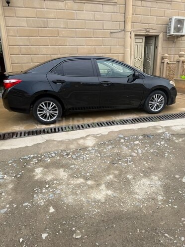 Toyota Corolla 2015, 111,000 km - 1.8 l - Şəmkir