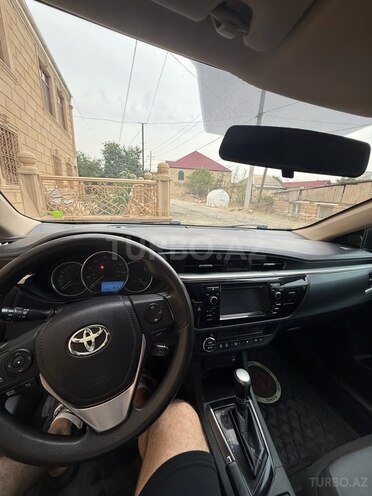 Toyota Corolla 2015, 111,000 km - 1.8 l - Şəmkir
