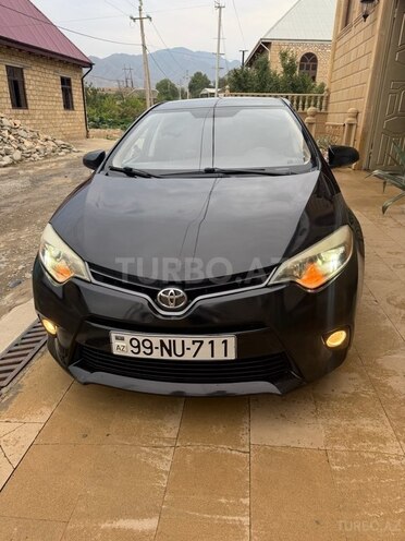 Toyota Corolla 2015, 111,000 km - 1.8 l - Şəmkir