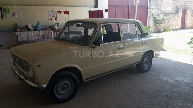 LADA (VAZ) 21011 1985, 93,000 km - 1.3 l - Tovuz