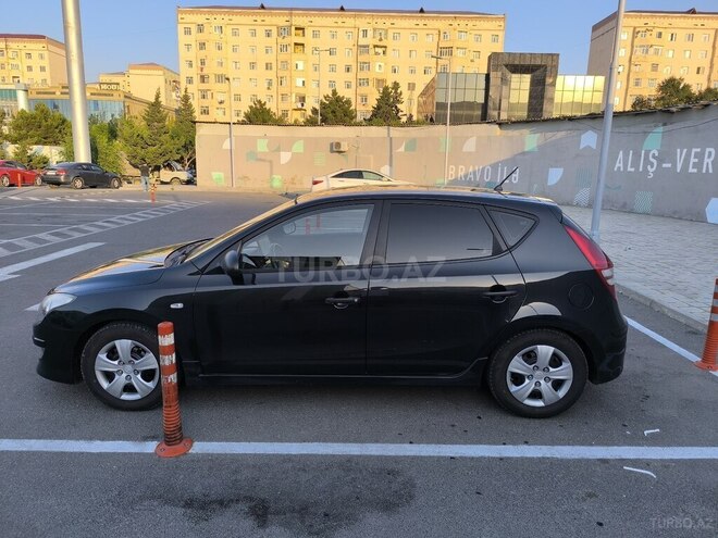 Hyundai i30 2010, 198,000 km - 1.4 l - Sumqayıt