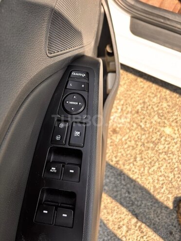 Hyundai Avante 2017, 138,000 km - 1.6 л - Bakı