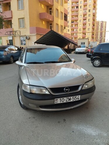 Opel Vectra 1996, 502,000 km - 1.8 l - Sumqayıt
