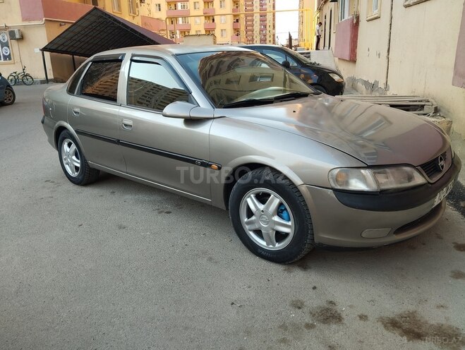 Opel Vectra 1996, 502,000 km - 1.8 l - Sumqayıt