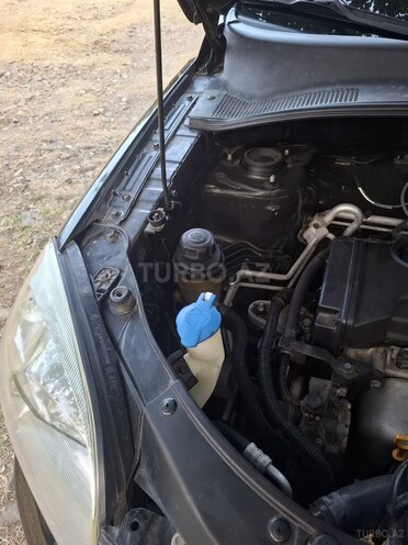 Kia Sportage 2008, 218,885 km - 2.0 l - Şəki