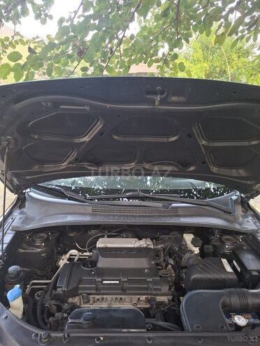 Kia Sportage 2008, 218,885 km - 2.0 l - Şəki