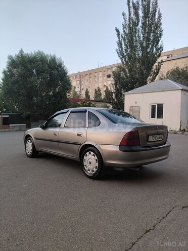 Opel Vectra 1996, 326,000 km - 2.0 l - Bakı