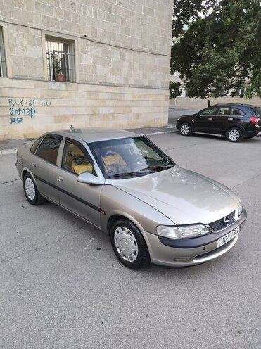Opel Vectra 1996, 326,000 km - 2.0 l - Bakı