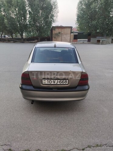 Opel Vectra 1996, 326,000 km - 2.0 l - Bakı