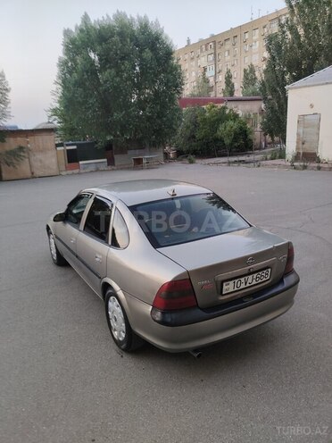 Opel Vectra 1996, 326,000 km - 2.0 l - Bakı