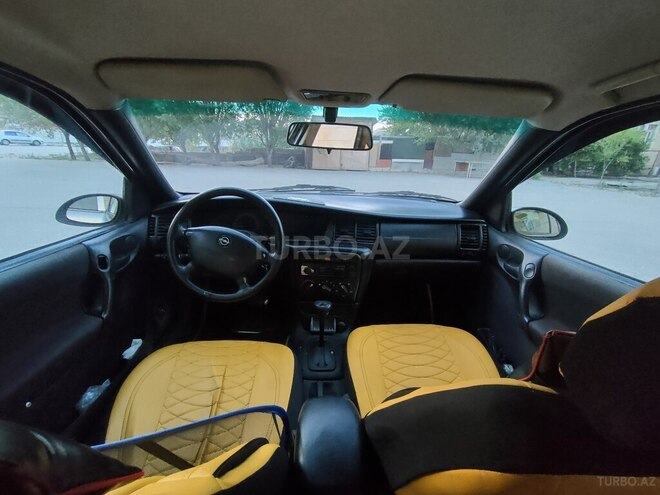 Opel Vectra 1996, 326,000 km - 2.0 l - Bakı
