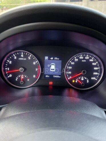 Kia Stonic 2018, 70,000 km - 1.4 l - Bakı