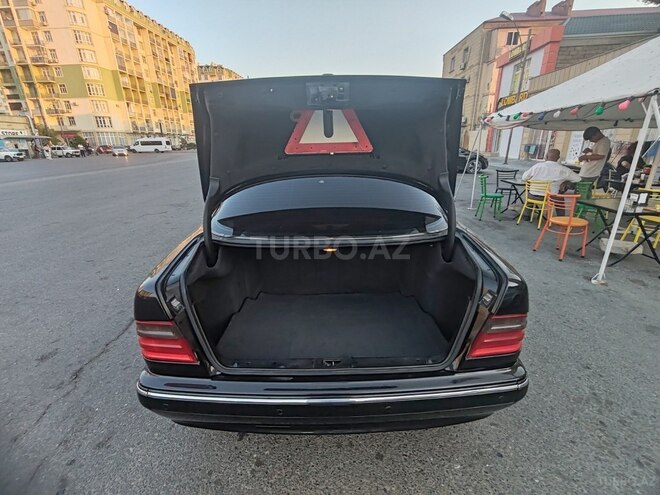 Mercedes C 240 1999, 352,231 km - 2.4 l - Bakı
