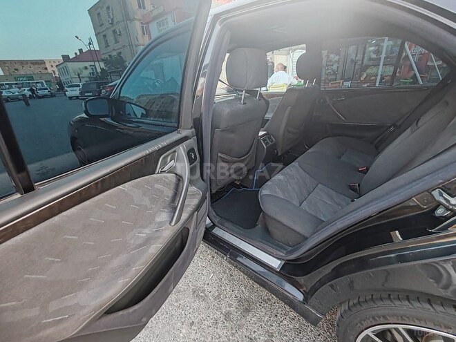 Mercedes C 240 1999, 352,231 km - 2.4 l - Bakı