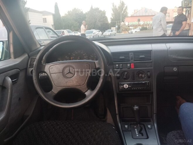 Mercedes C 220 d 1995, 342,824 km - 2.2 l - Bakı