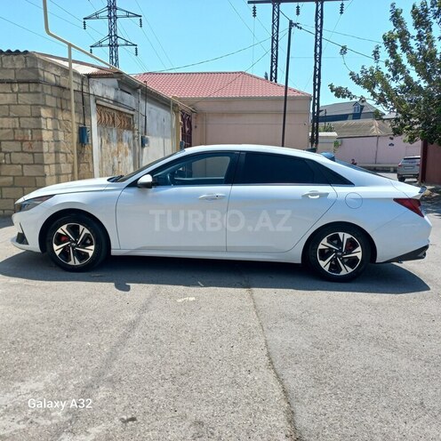 Hyundai Elantra 2021, 71,671 km - 1.6 l - Bakı