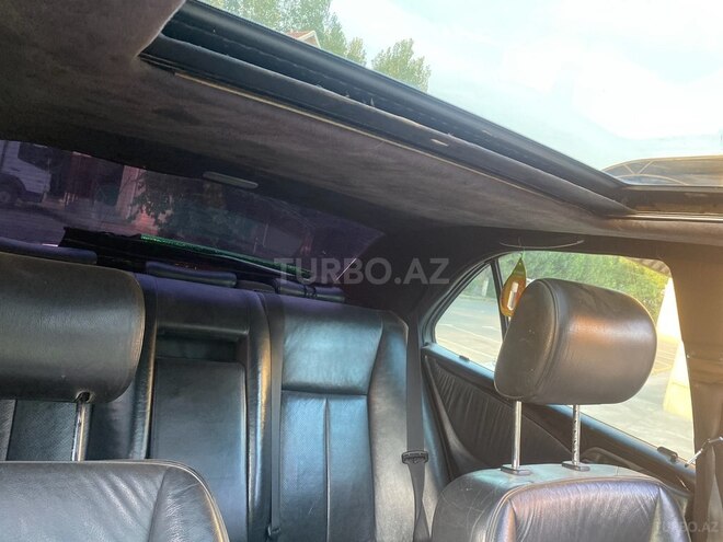 Mercedes E 320 1997, 454,542 km - 3.2 l - Şamaxı