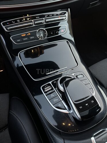 Mercedes E 220 d 2016, 182,000 km - 2.0 l - Bakı