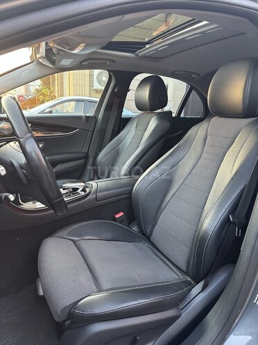 Mercedes E 220 d 2016, 182,000 km - 2.0 l - Bakı