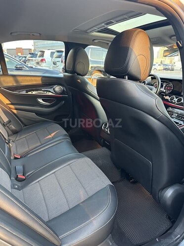 Mercedes E 220 d 2016, 182,000 km - 2.0 l - Bakı
