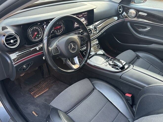 Mercedes E 220 d 2016, 182,000 km - 2.0 l - Bakı
