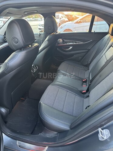 Mercedes E 220 d 2016, 182,000 km - 2.0 l - Bakı