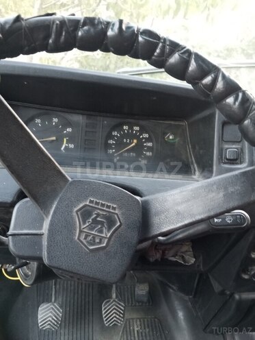 GAZ 33027 2000, 285,000 km - 2.5 l - Quba
