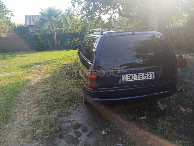 Opel Astra 1997, 250,000 km - 1.6 l - Zaqatala