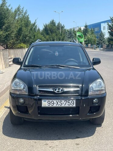 Hyundai Tucson 2009, 265,000 km - 2.0 л - Qusar