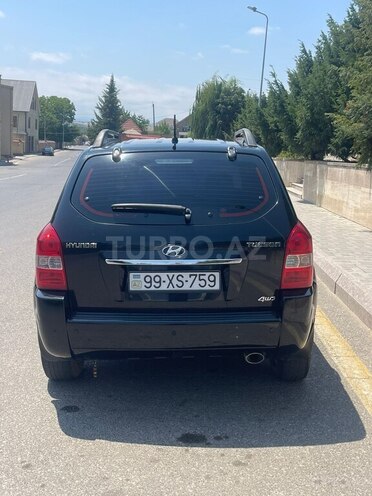 Hyundai Tucson 2009, 265,000 km - 2.0 л - Qusar