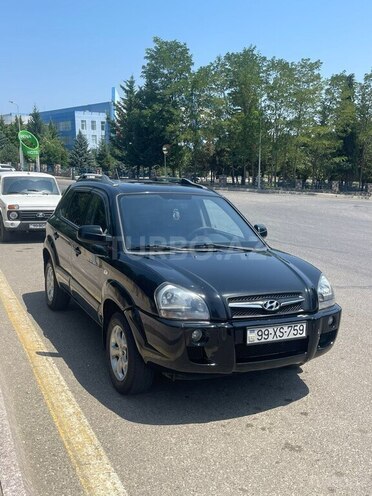 Hyundai Tucson 2009, 265,000 km - 2.0 л - Qusar