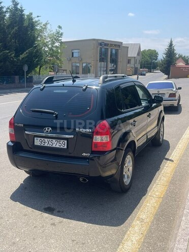 Hyundai Tucson 2009, 265,000 km - 2.0 л - Qusar