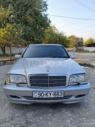 Mercedes C 200 2000, 350,000 km - 2.0 l - Salyan