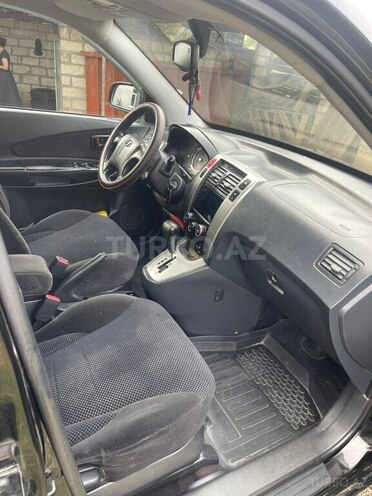 Hyundai Tucson 2009, 265,000 km - 2.0 л - Qusar