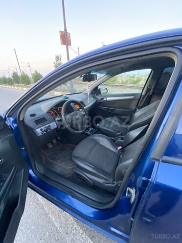 Opel Astra 2005, 310,000 km - 1.4 l - Bakı