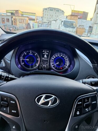 Hyundai Grandeur 2015, 209,000 km - 2.2 л - Bakı